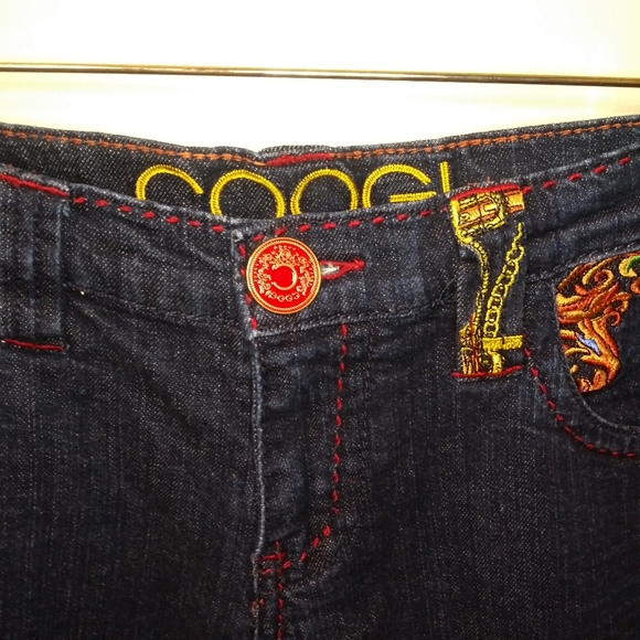 Rare Vintage COOGI Embroidered Denim 15 Inch Inseam Bermuda Style Shorts - Picture 3 of 16